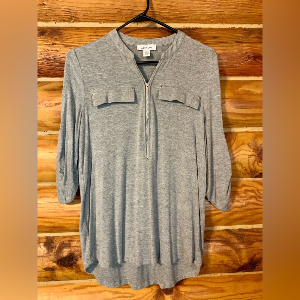 Calvin Klein Half Zip Grey V-Neck Blouse Shirt 3/4 Sleeves Small